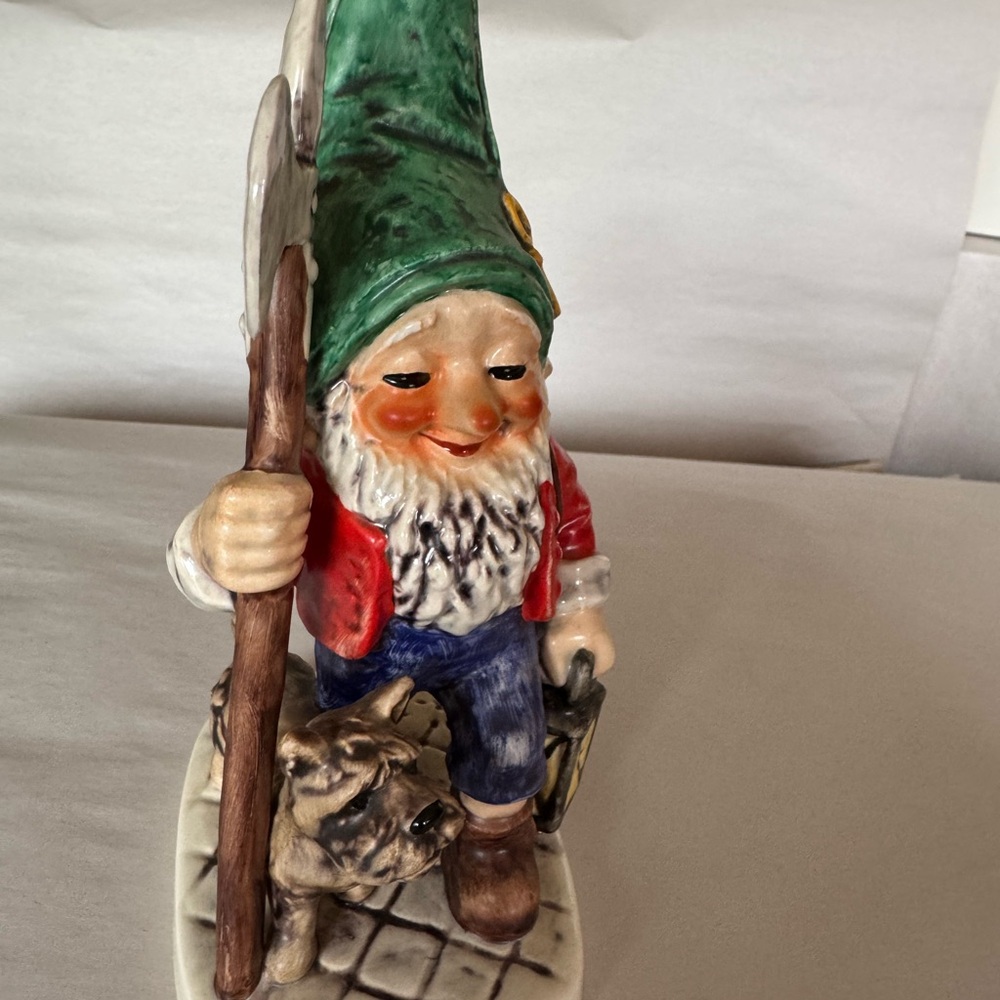 Goebel Ceramic hiker gnome w/dog